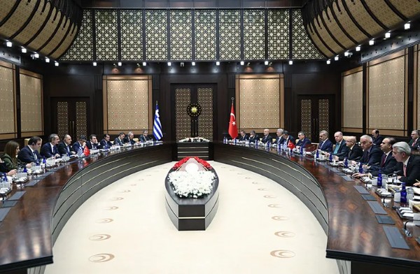 Yunan Basını Cumhurbaşkanı Erdoğan-Miçotakis Görüşmesini Nasıl Gördü? 'Bölgede Türk Rüzgarı Esiyor'